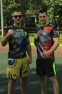 -英超球队体能监测技术辅助个性化训练调整实践,英超身体素质最好的球员