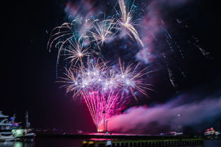 开云平台-英超精彩不断:悬念、激情,场场精彩!,英超精华集锦